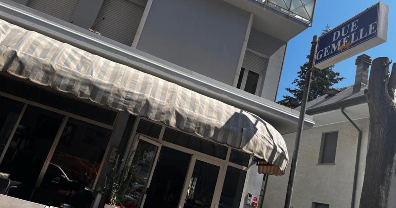 Hotel Due Gemelle Rímini Exterior foto
